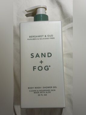 ✨New✨ Sand + Fog: Bergamot & Oud- Body Wash/Shower Gel- 32 FL OZ